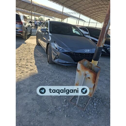 Hyundai Elantra 2021