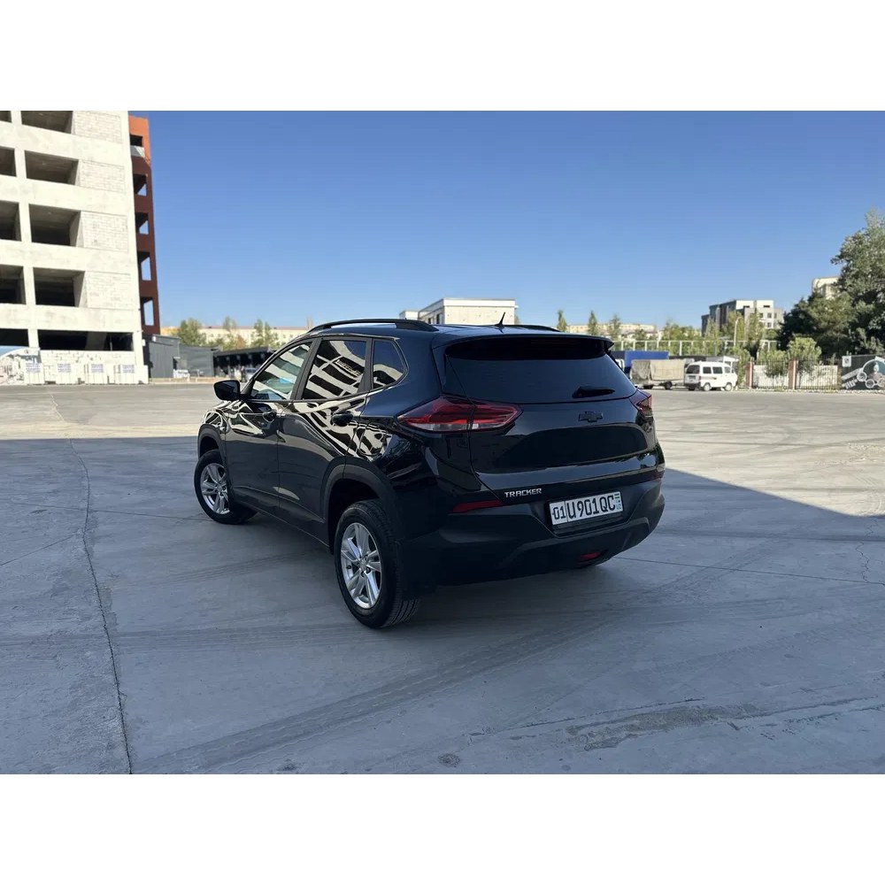 Tracker 2 2023, Toshkent — 2-rasm