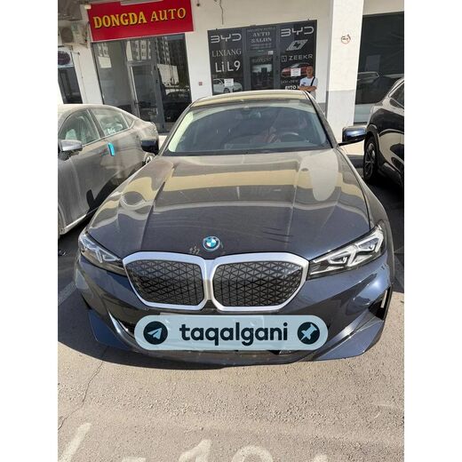 BMW i3 2024