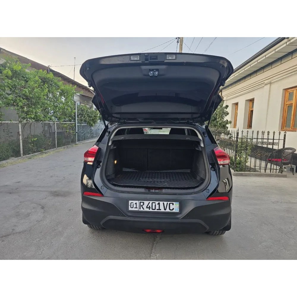 Tracker 2 2025, Toshkent — 4-rasm