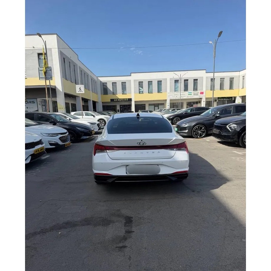 Hyundai Elantra 2022, Toshkent — 2-rasm