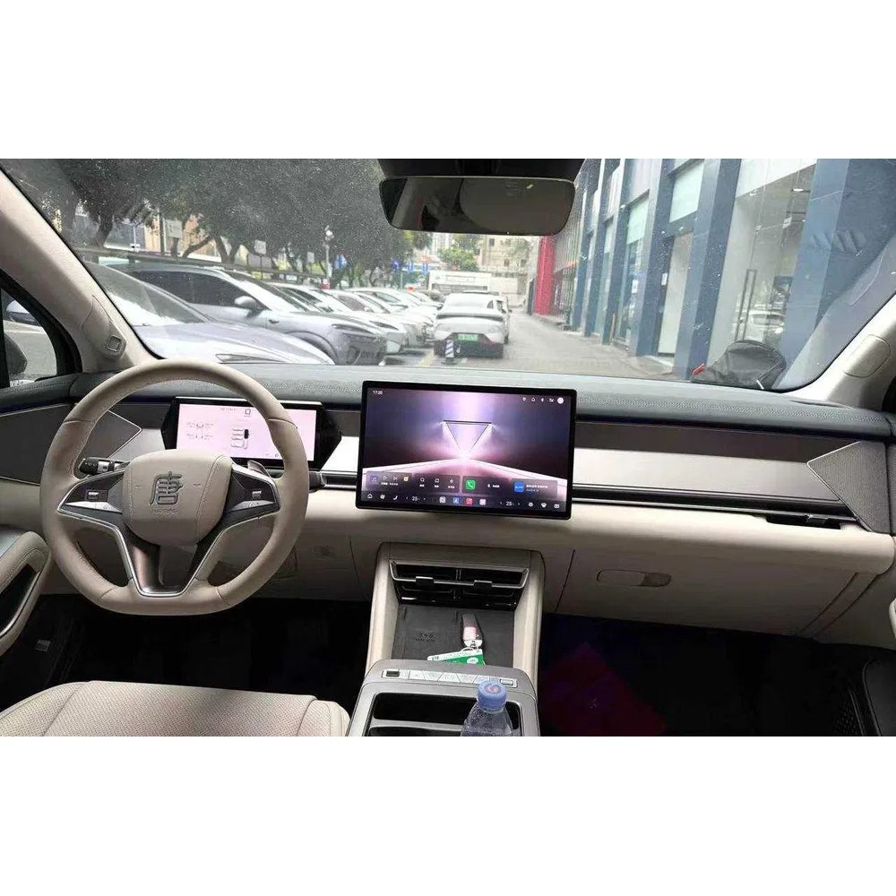 BYD Tang 2025, Toshkent — 3-rasm